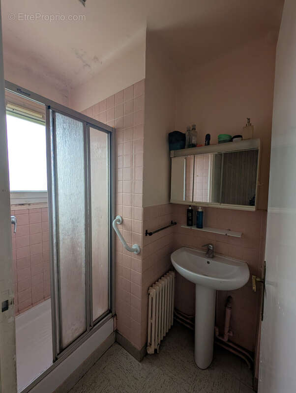 Appartement à CHILLY-MAZARIN