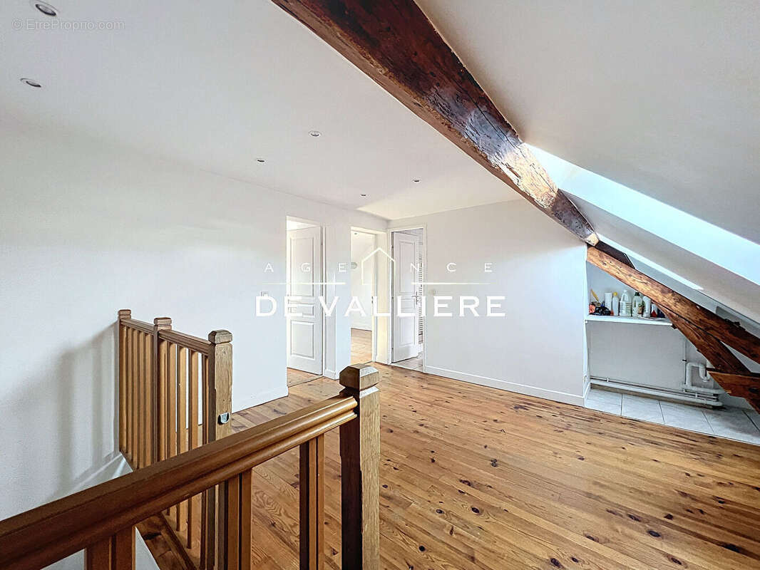 Appartement à NANTERRE