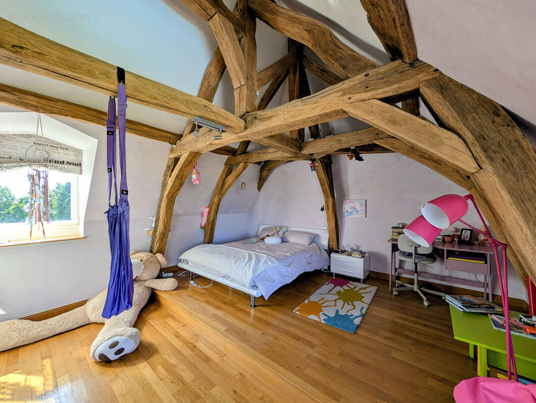 Maison à SAINT-JEAN-DE-BRAYE