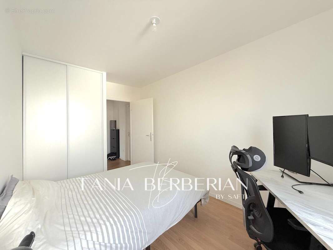 Photo 8 - Appartement à NANTERRE