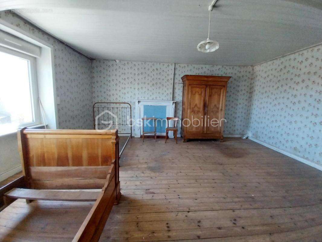 Maison de village en pierre 130m² à rénover - photo 5