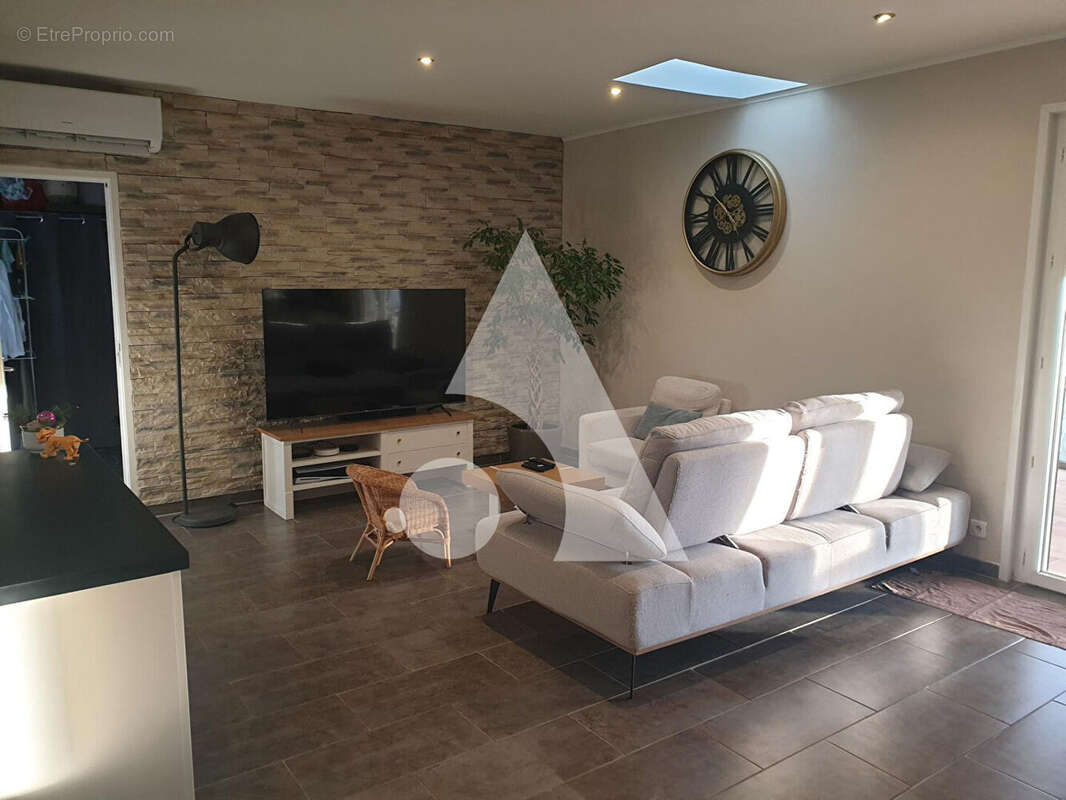 Maison à VILLARS-LES-DOMBES