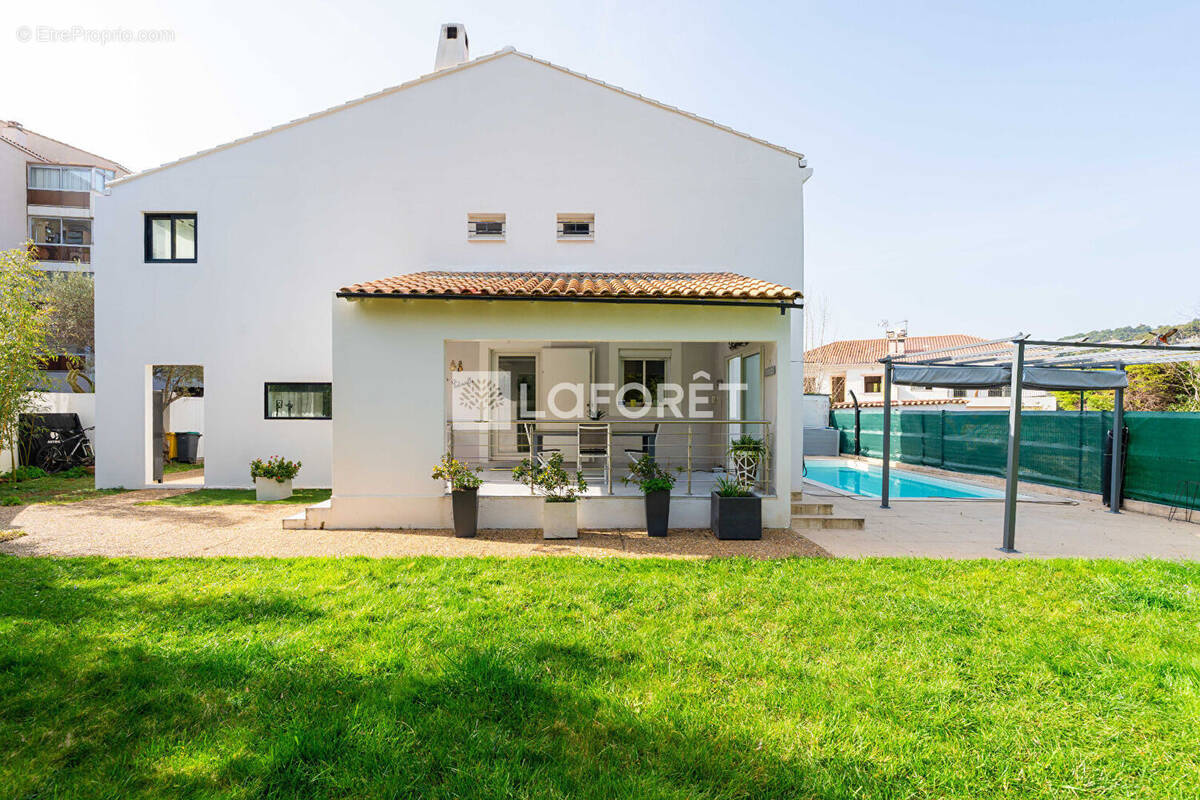 Maison à MARSEILLE-8E