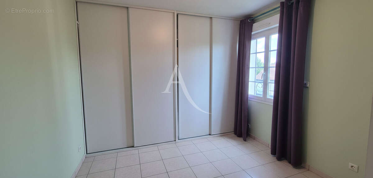 Maison à SAINT-GERVAIS-LA-FORET