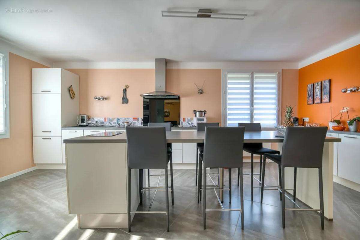 Maison à CORNEBARRIEU