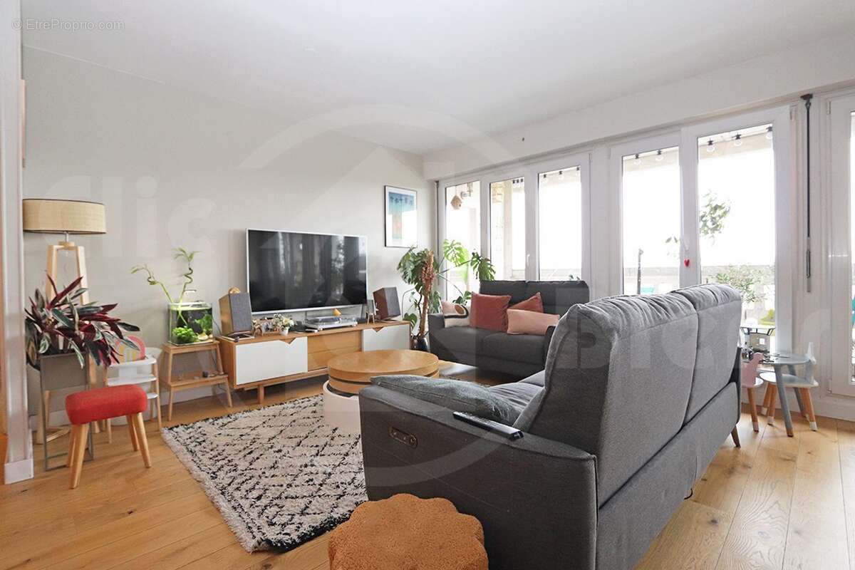 Appartement à BAGNEUX