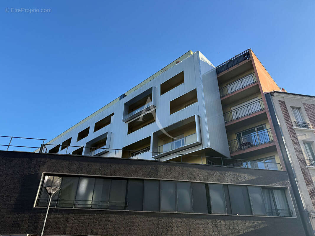 Appartement à ASNIERES-SUR-SEINE