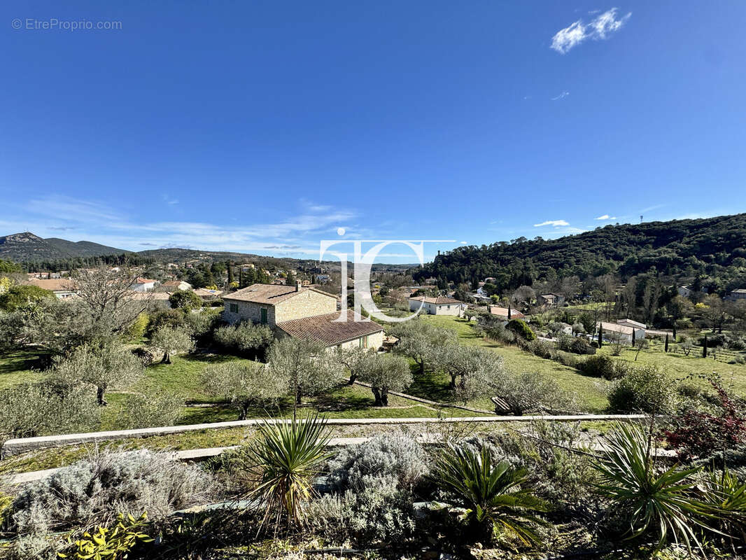 Maison à SAINT-AMBROIX