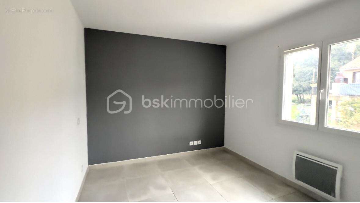 Maison à ARGELLIERS