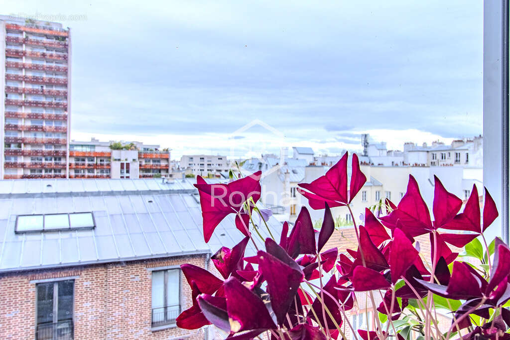 Autre à PARIS-10E