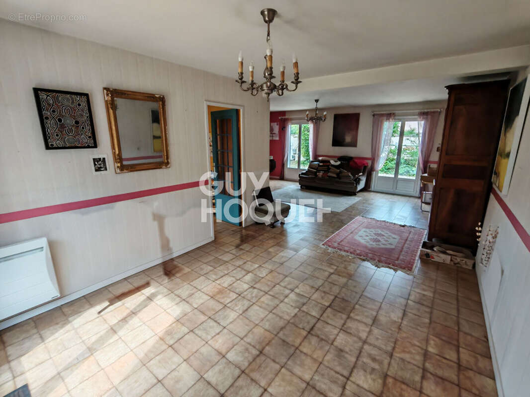 Maison à BREVIANDES