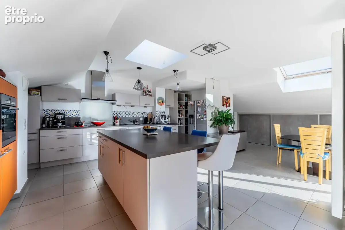 Duplex Hyper Centre de Tassin - photo 2