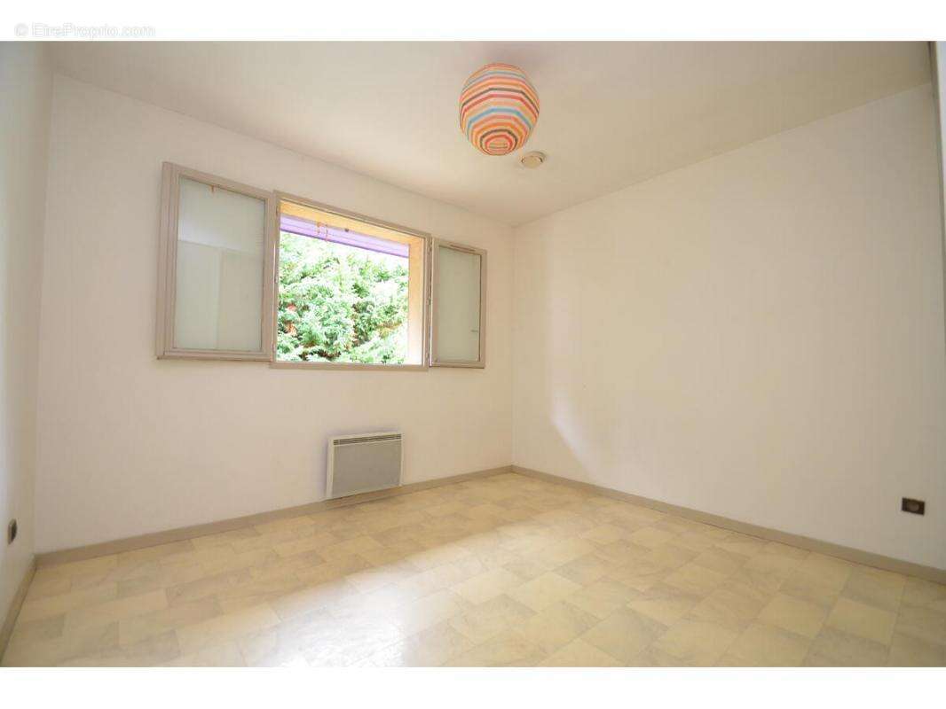 Maison à VILLENAVE-D&#039;ORNON