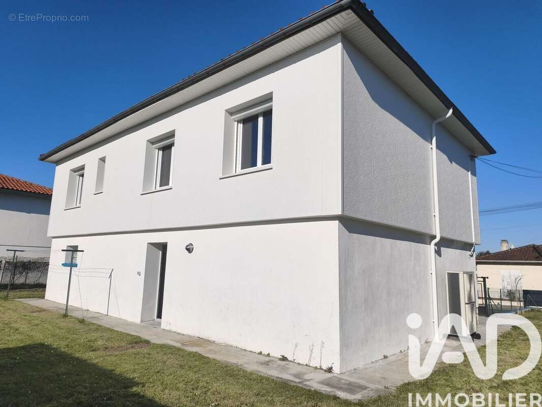 Photo 3 - Maison à BIAS