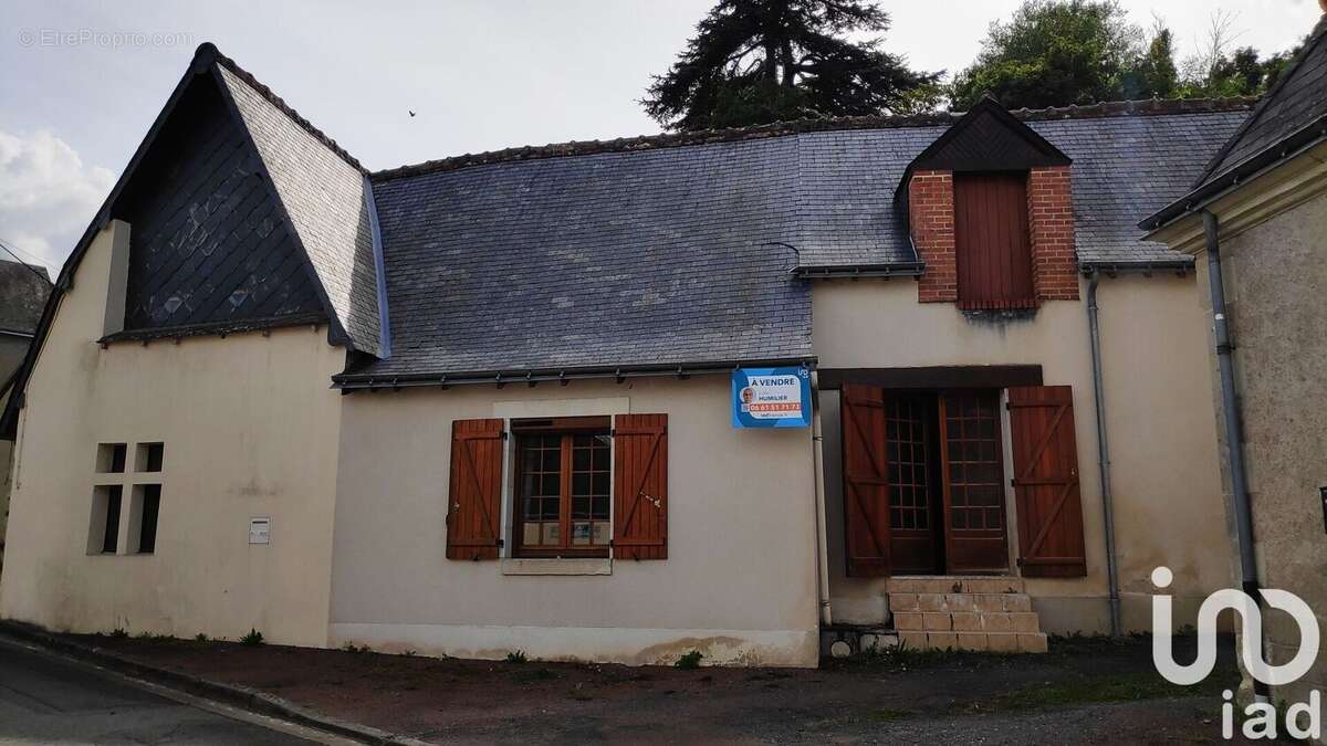 Photo 2 - Maison à SAINT-ANTOINE-DU-ROCHER