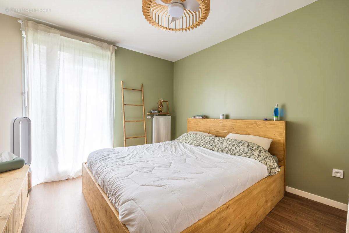 Appartement à EPINAY-SUR-ORGE