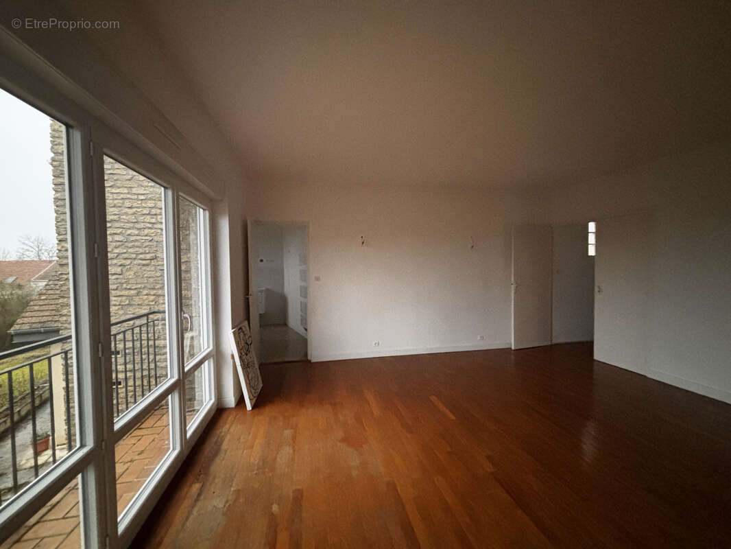 Maison à MESSIGNY-ET-VANTOUX