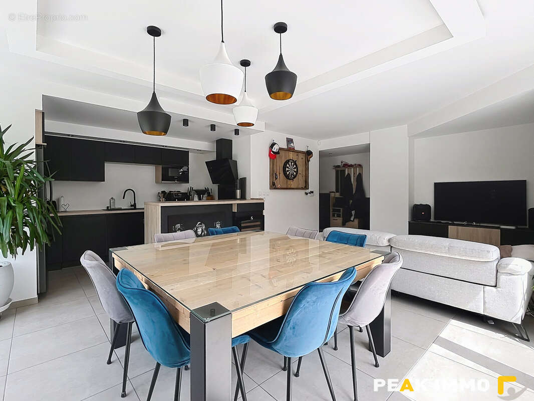 Appartement à DOUSSARD