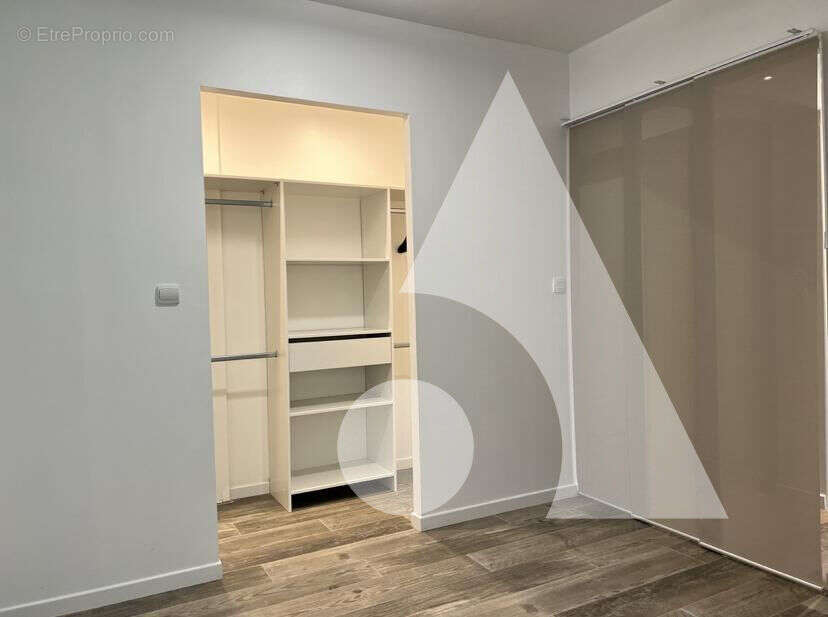Appartement à CORBEIL-ESSONNES