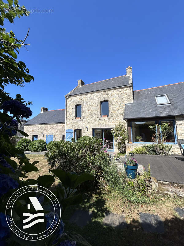 Maison à CRACH