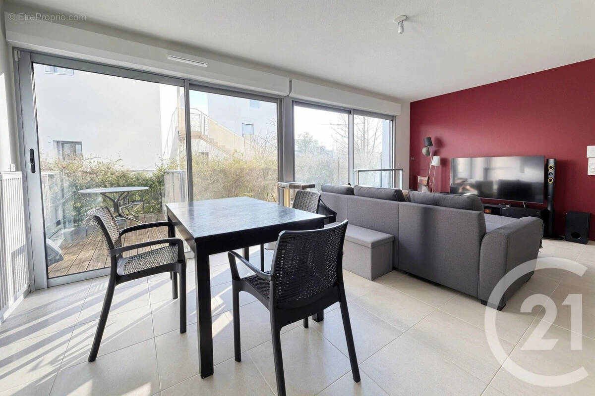 Appartement à BEGLES