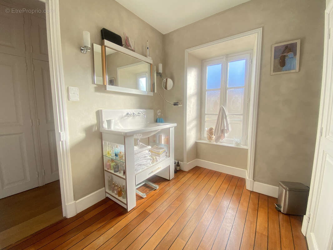 Maison à TALMONT-SAINT-HILAIRE