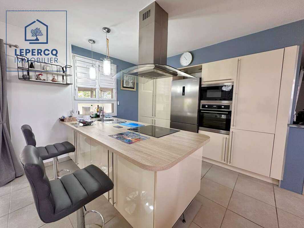 Maison 6 pièces 126m²  proche centre-ville - photo 5