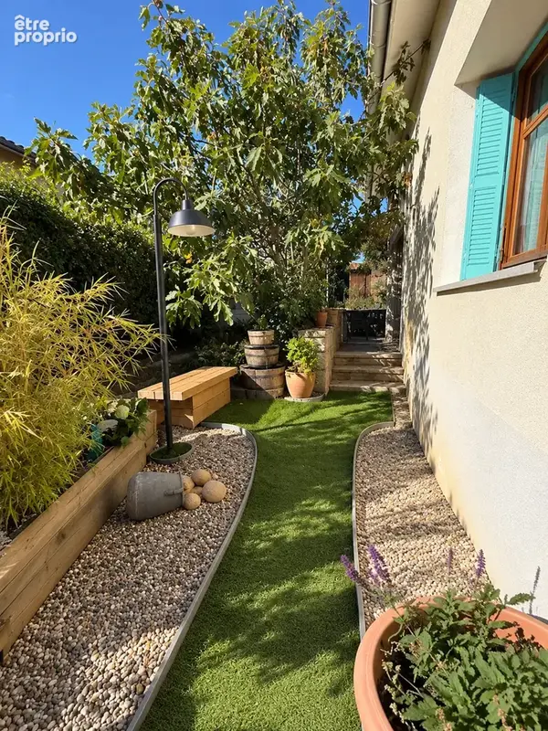 MONTBRISON   Maison familiale avec piscine   Commerces à pied - photo 10