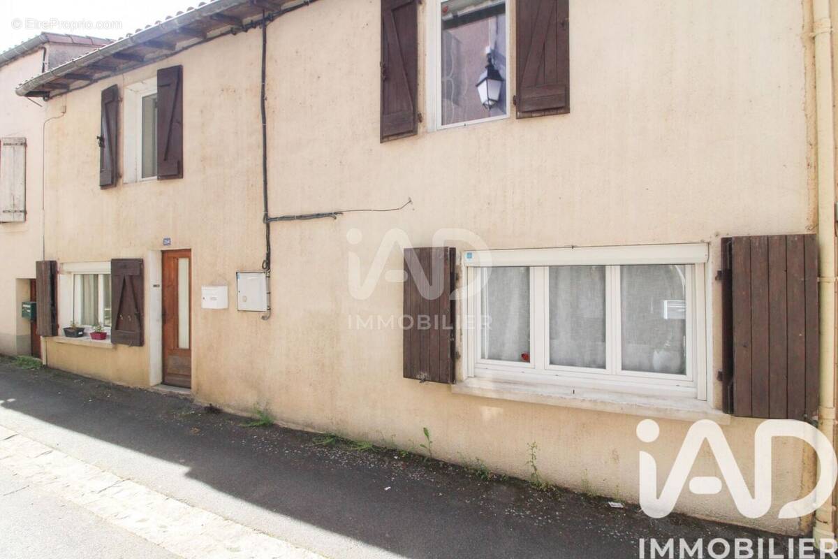 Photo 1 - Maison à SAINT-JEAN-D'ALCAPIES