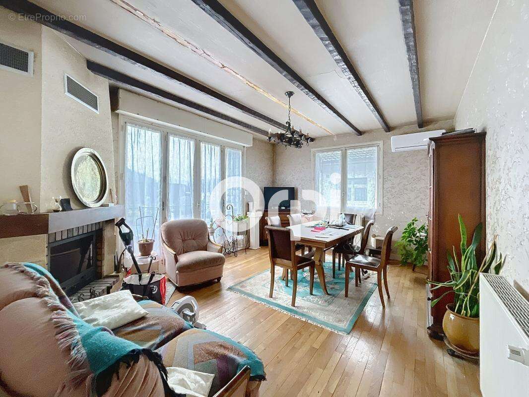 Maison à MALEMORT-SUR-CORREZE