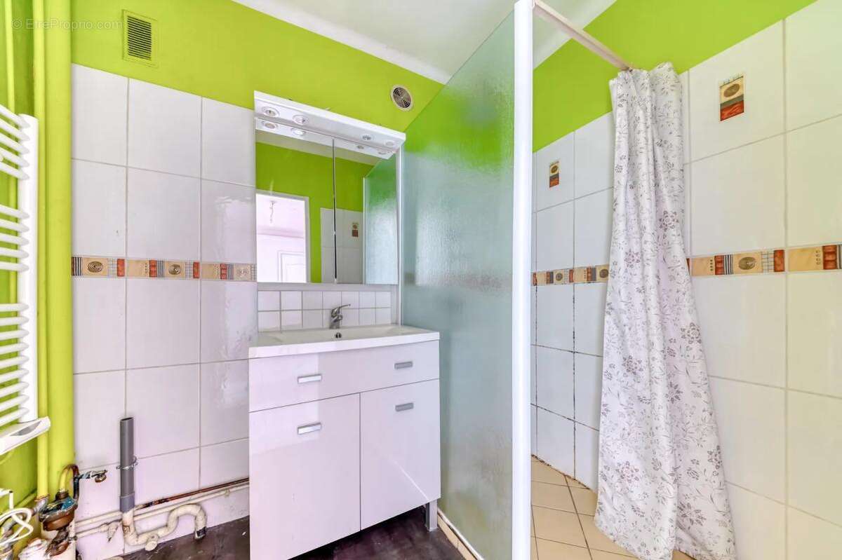 Appartement à LYON-9E