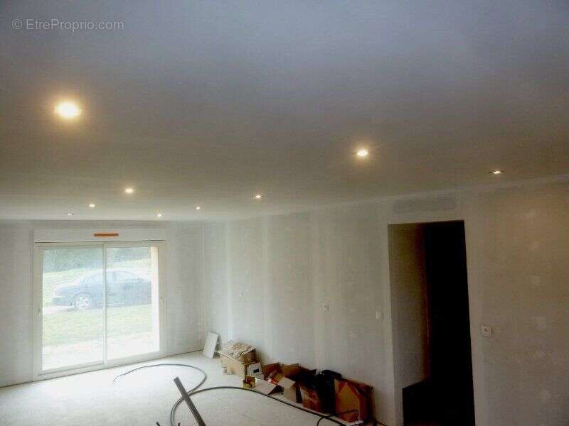 Photo 4 - Maison à PALINGES