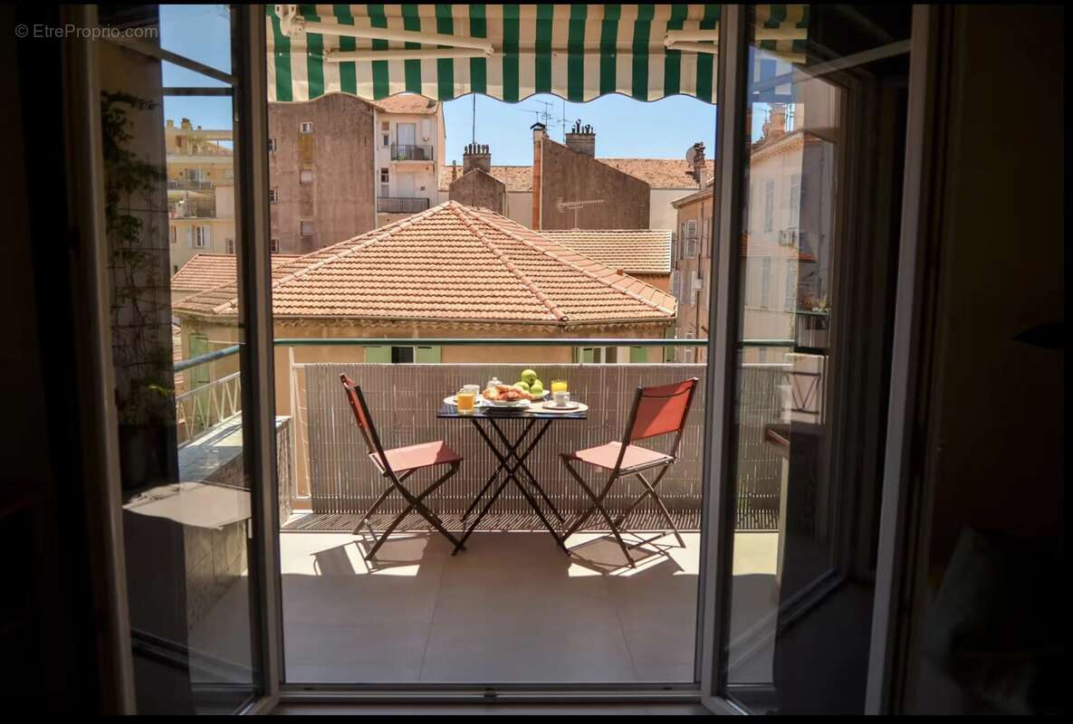 Appartement à CANNES