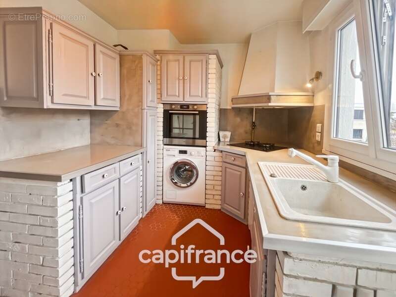 Appartement à CHENNEVIERES-SUR-MARNE