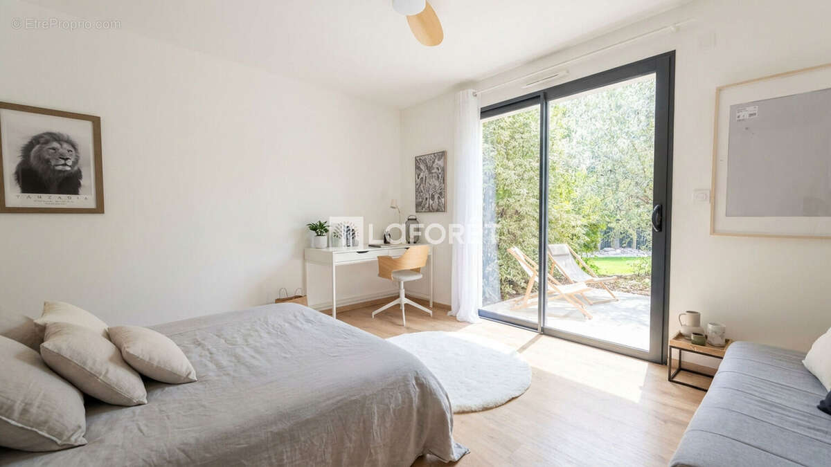 Maison à SAINT-CYR-SUR-LOIRE