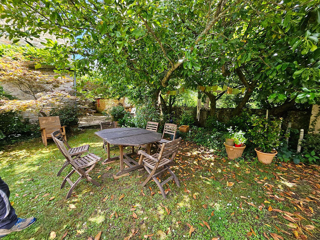 Maison à CUBJAC