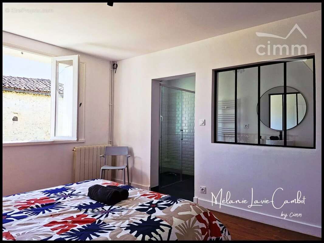 Maison à MIRAMBEAU