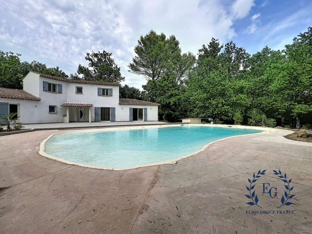 Maison 167 m² à Besse-Sur-Issole  - photo 3