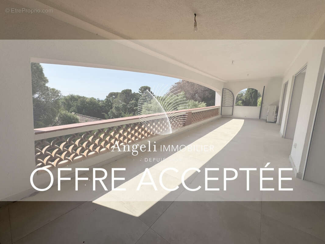 Appartement à FREJUS