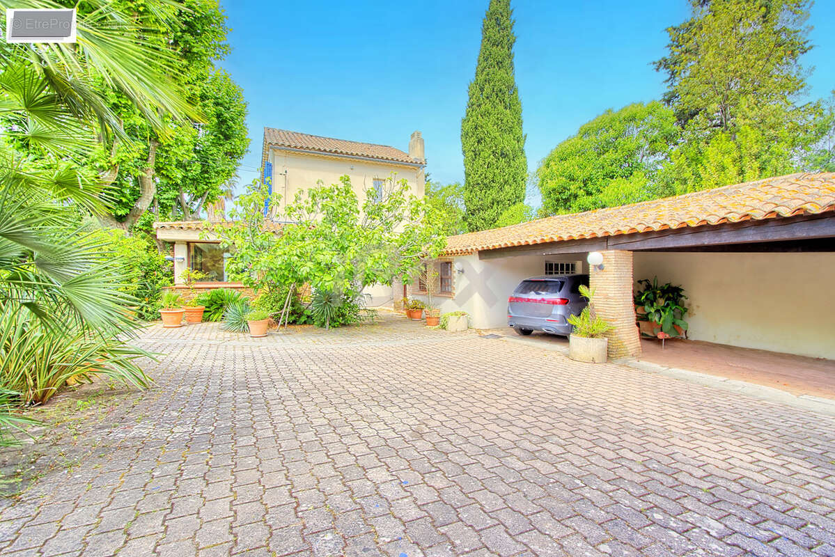 TOULON, Ameniers, superbe maison sur 959m2 de terrain arboré - photo 23