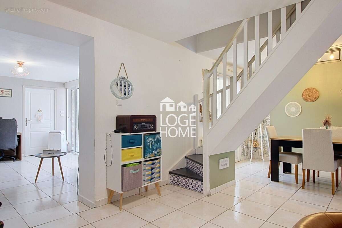 Maison 107 m² à Pecquencourt  - photo 9