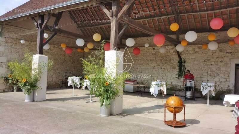 Maison à SAINTE-MAURE-DE-TOURAINE