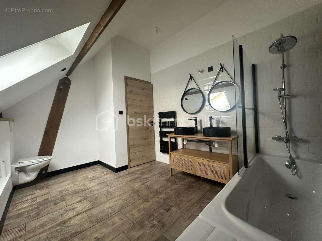 Maison à MORET-SUR-LOING