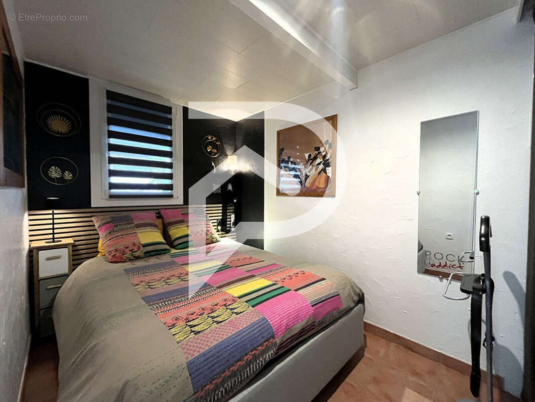 Maison à SAINT-CYPRIEN