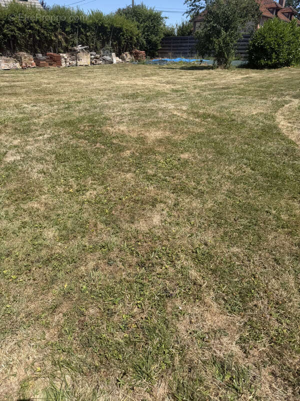 Laubressel  terrain constructible de 987 m2 - photo 2