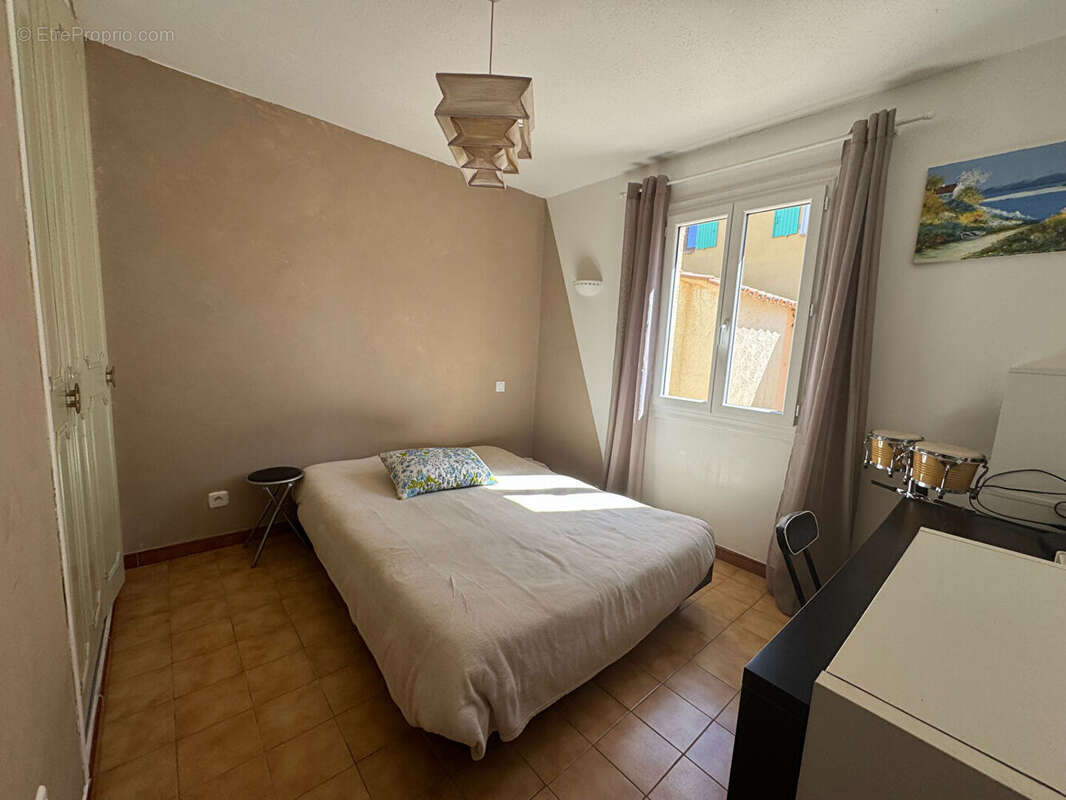 Maison à EGUILLES