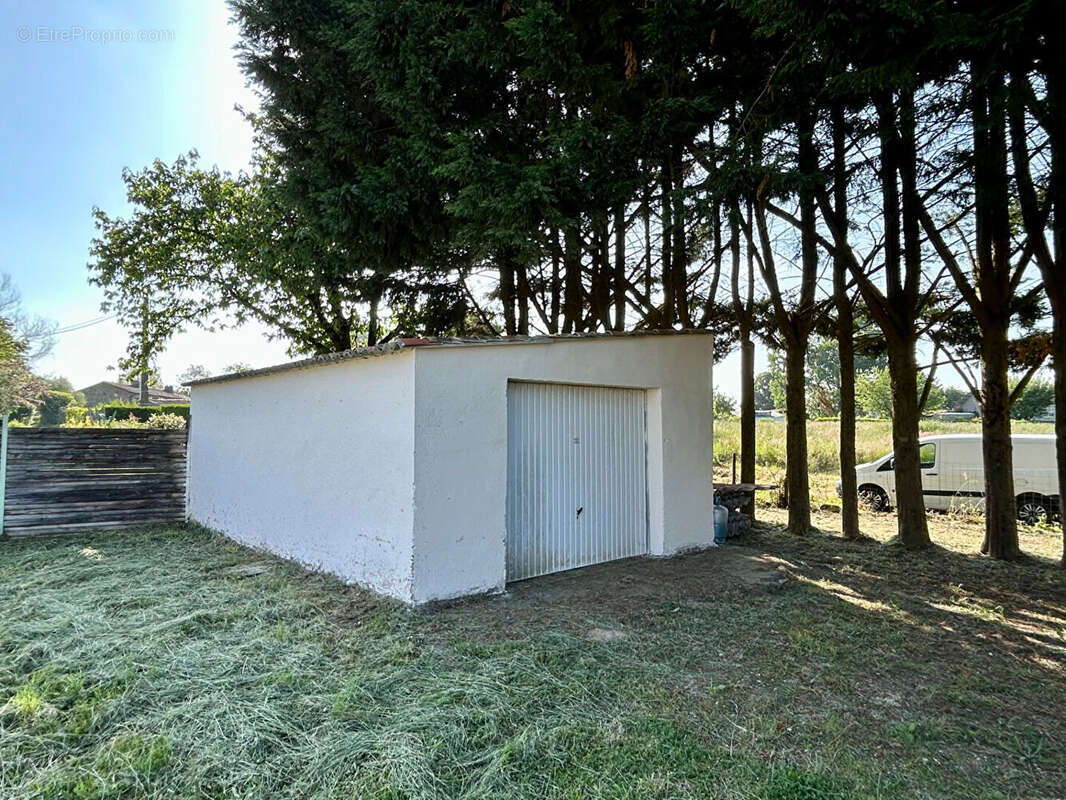 Maison à SAINT-VINCENT-LA-CHATRE