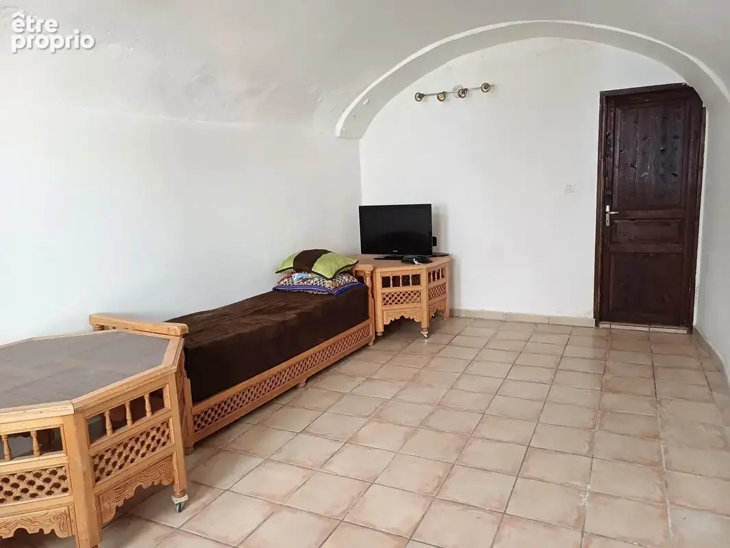 Appartement 67 m2 en rez-de-chaussée : rendement locatif brute de 11 % ! - photo 2