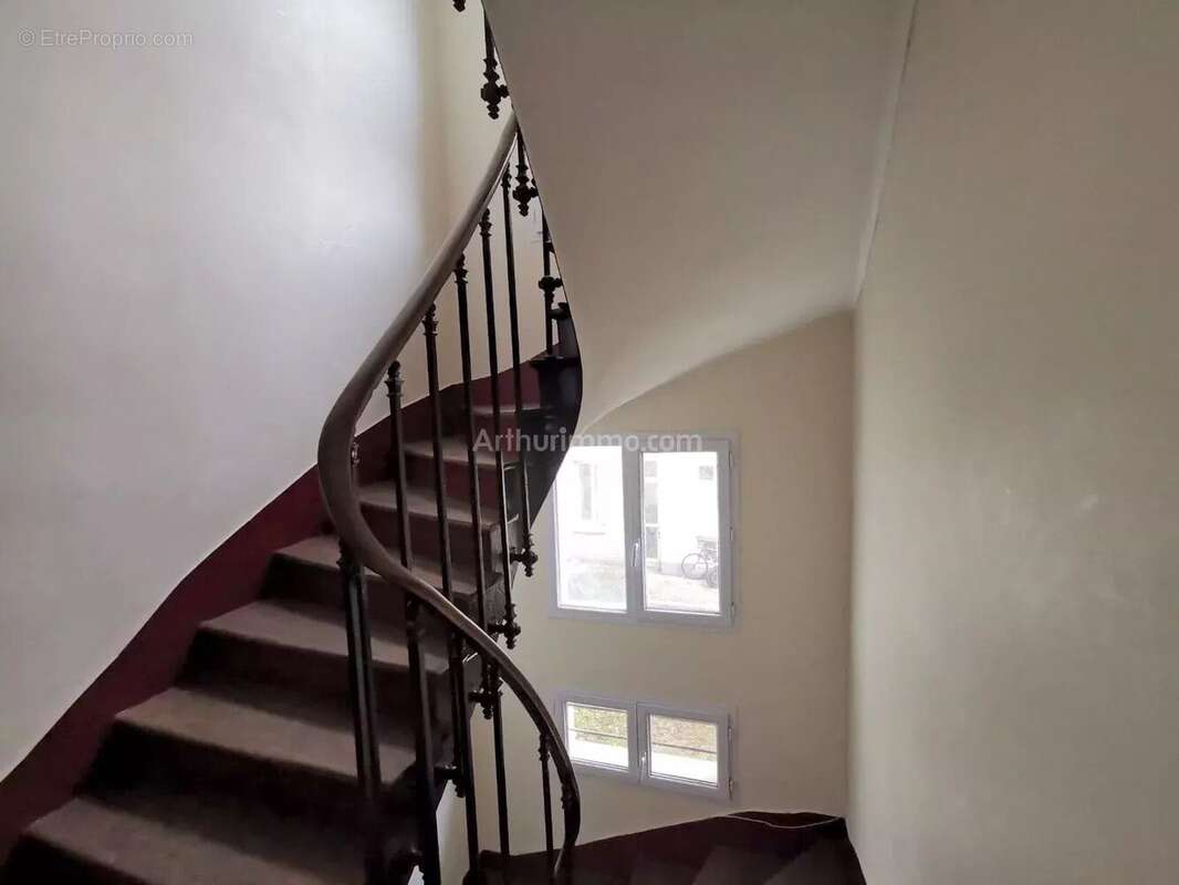 Appartement à VILLENEUVE-SAINT-GEORGES