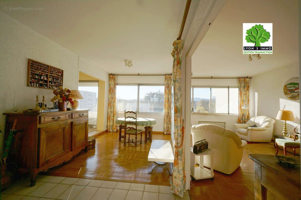 Appartement à FRANCHEVILLE